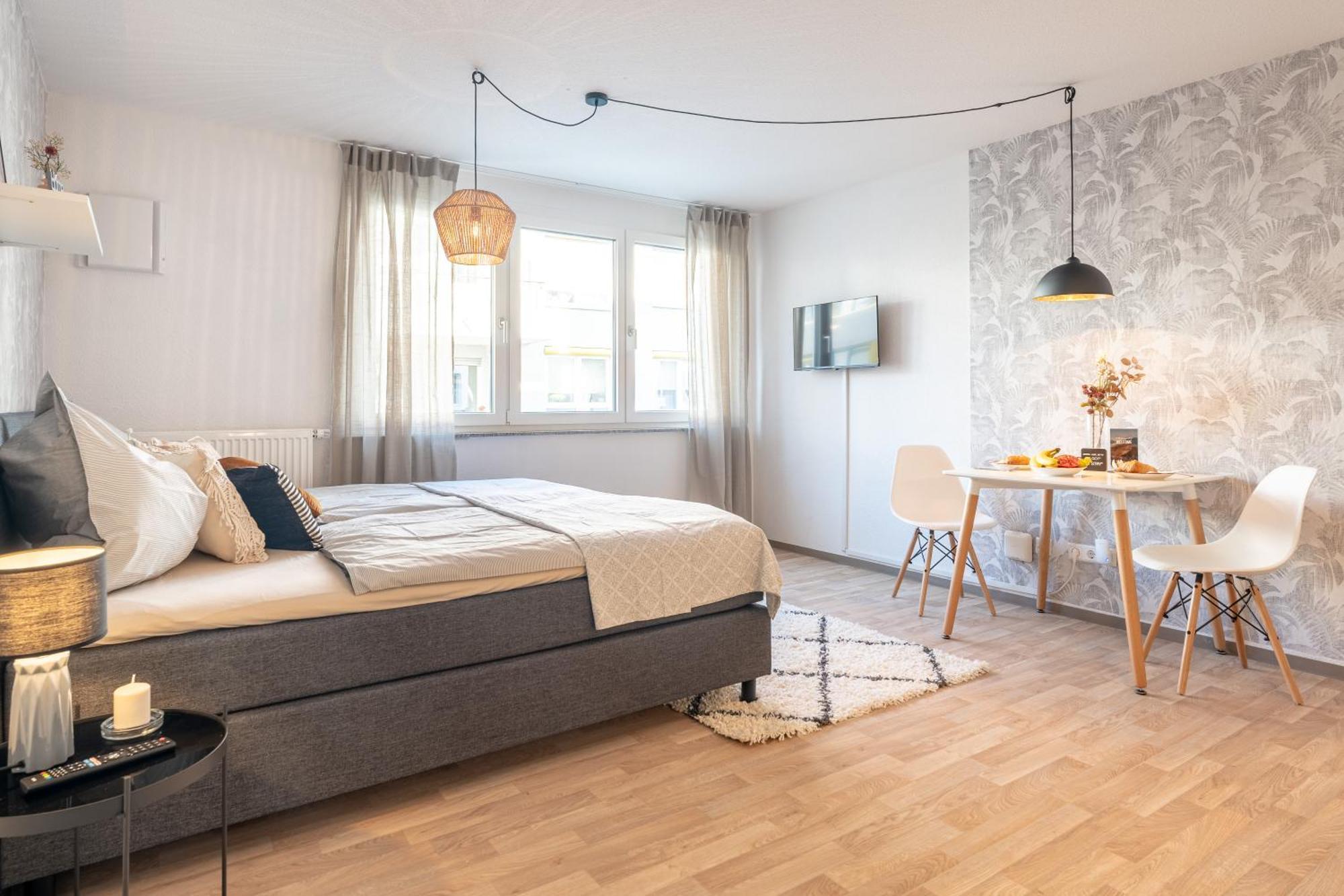 Neu☆Business Apartment☆Messe/Airport☆Tiefgarage ラインフェルデン＝エヒターディンゲン 部屋 写真
